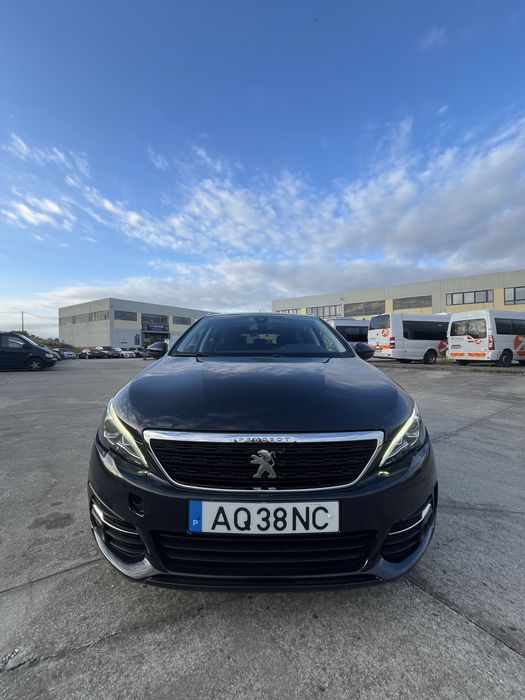 Peujeut 308 1.6 blue hdi 2018 full extras