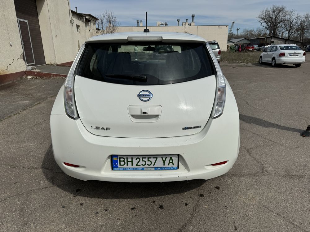 Сдам в аренду NISSAN LEAF - Нисан лиф