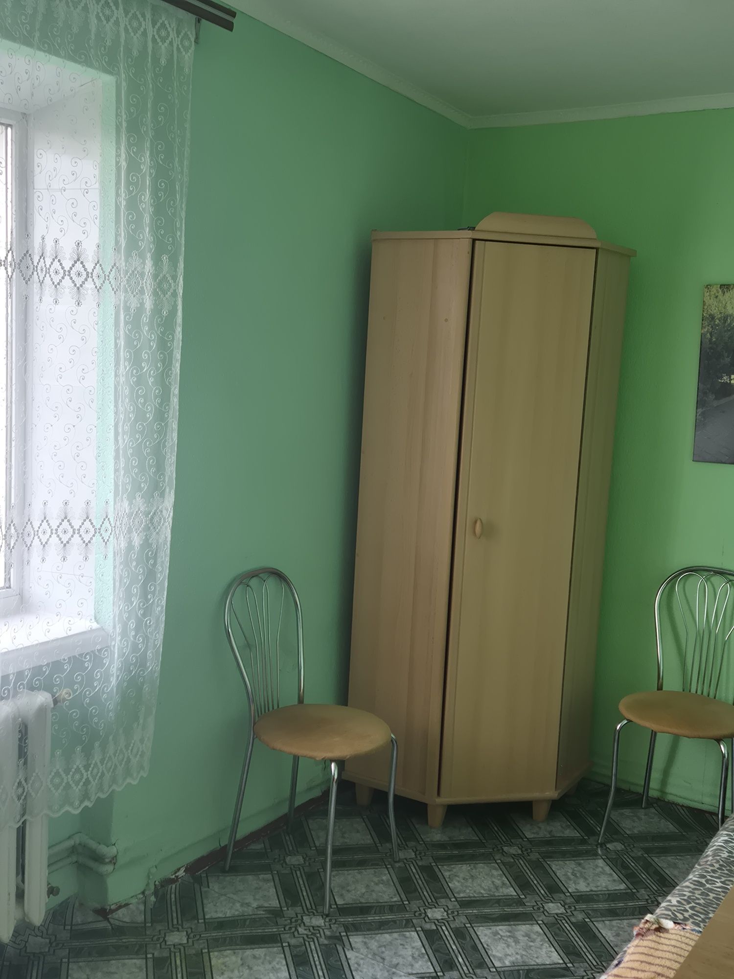 Продається  2-х кімнатна квартира