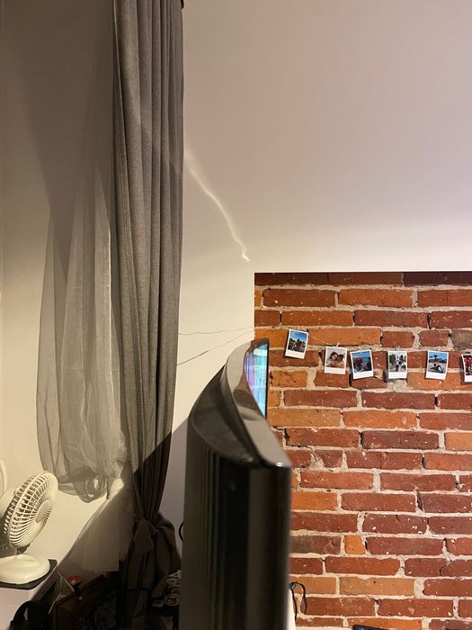 SAMSUNG Smart TV model UE55JU6740S