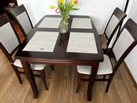 Zestaw orzechowy stol + 4 krzesla z tapicerowanym siedziskiem