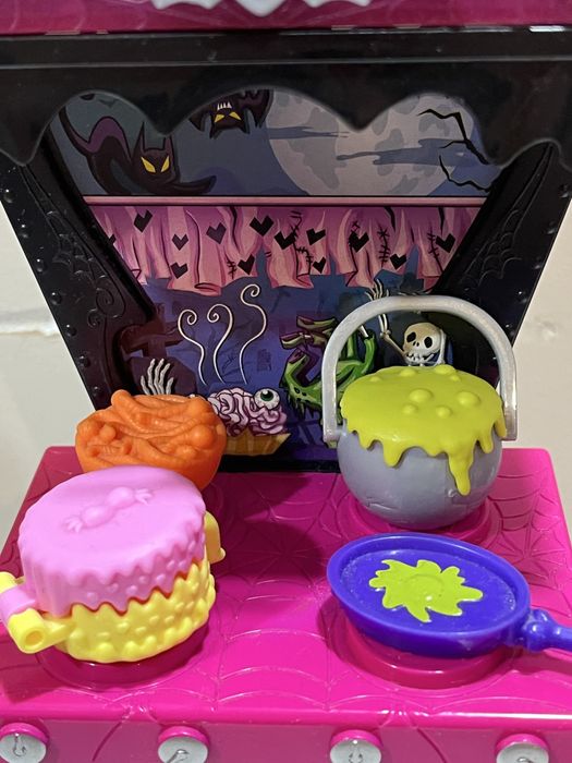 Ігровий набір "Кухня" Monster High