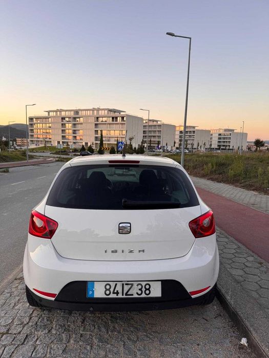 Seat Ibiza 1.6 TDI 5 portas