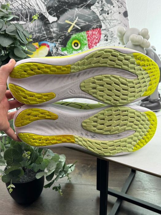 Кросівки Asics Gel Nimbus 49 розмір Е6737