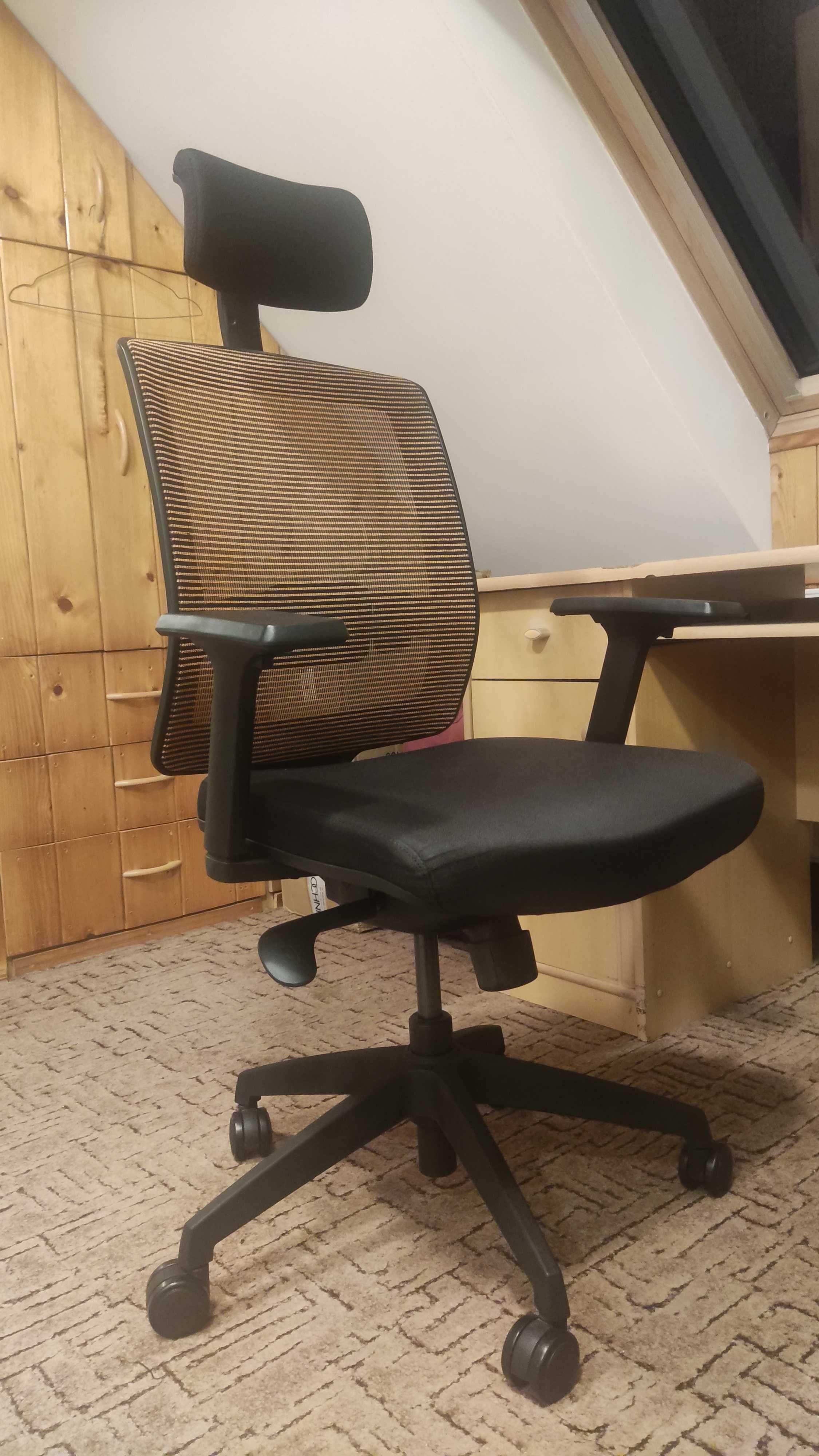 krzesło biurowe z zagłówkiem - Ergon Sitplus