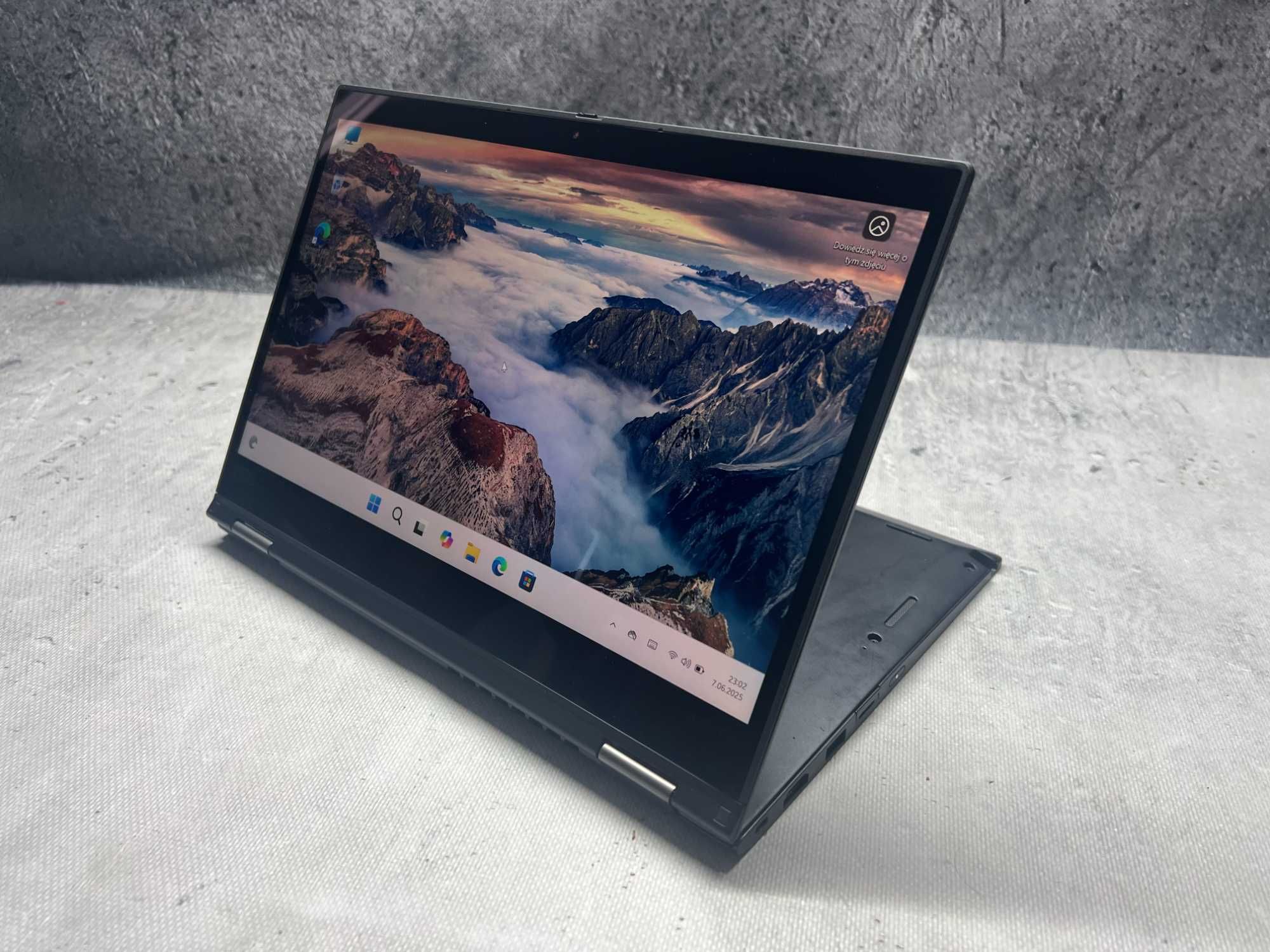 Thinkpad X390 Yoga / i5 8265 3.9GHz / 8GB DDR4 / 512SSD / 13.3 Touch