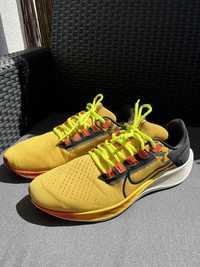 NIKE Pegasus 38 Ekiden - rozmiar 45.5