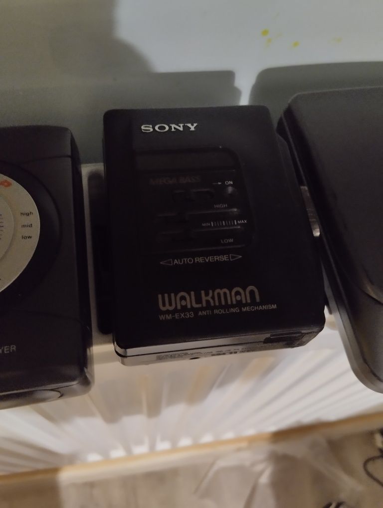 Walkman CD X2 magnetofon X1