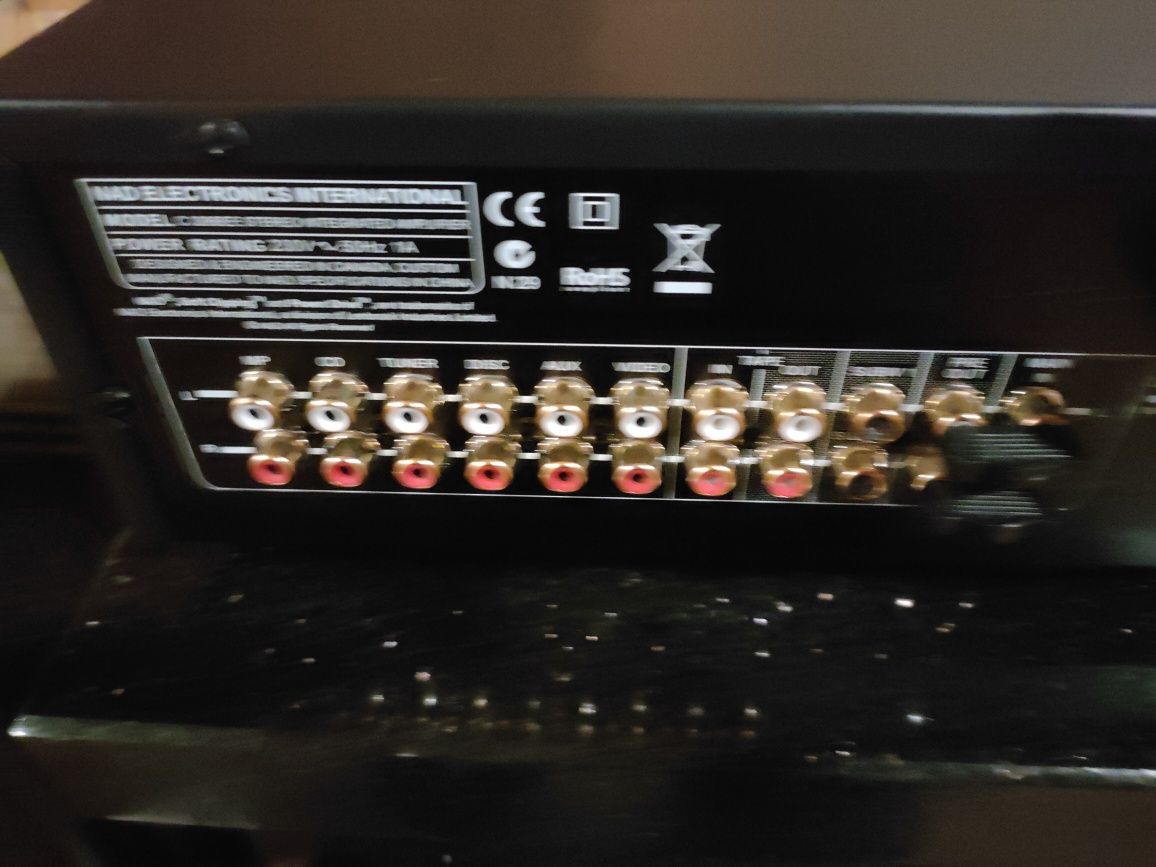 Nad c 326 bee wzmacniacz