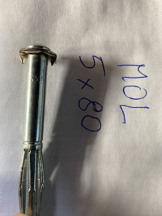 Kołek stalowy typu MOLLY 4x38 MOLLY 6x58 MOLLY 5x58 MOLLY 5x80
