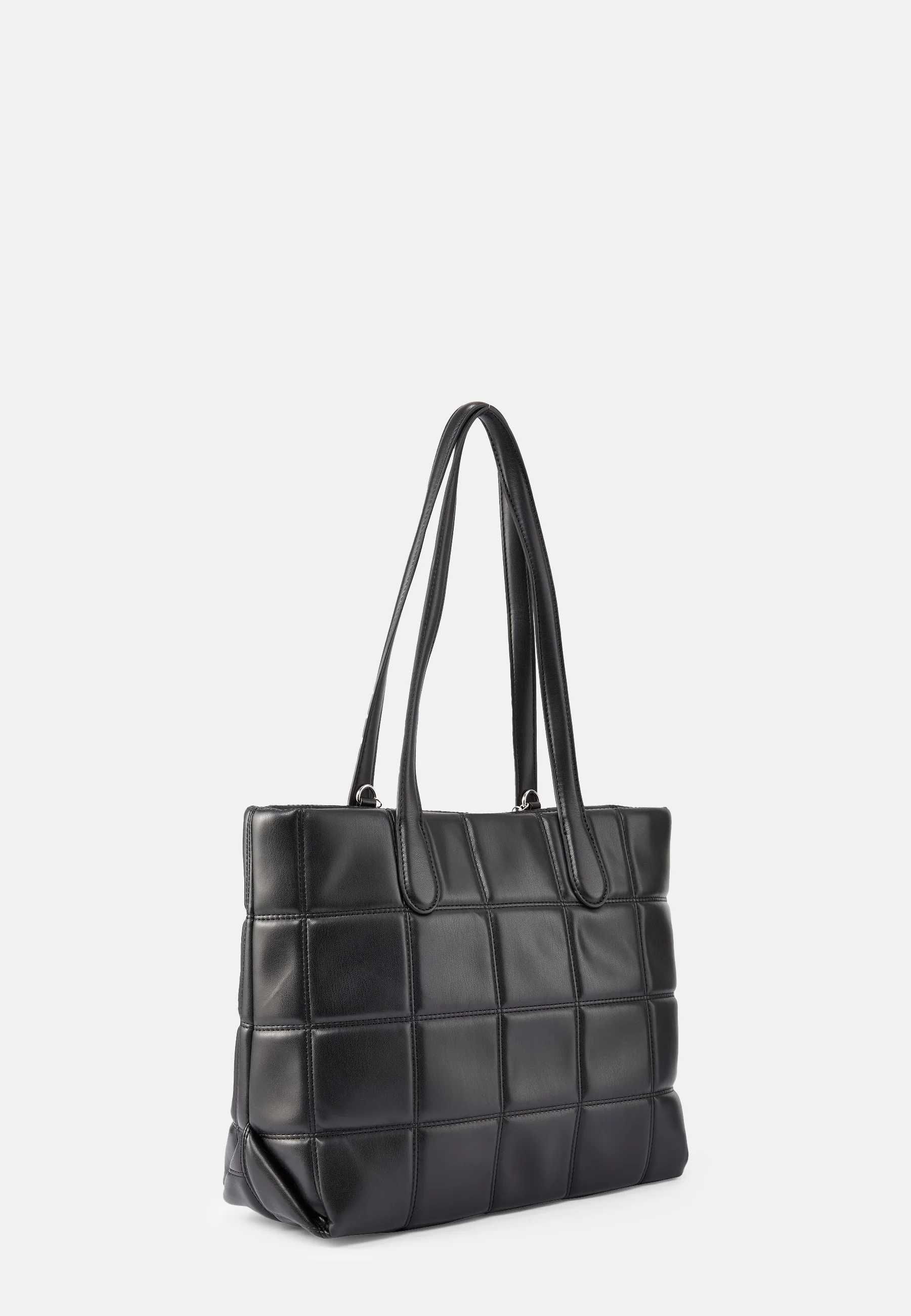 Duża modna czarna skórzana torebka z łańcuchem elegancka