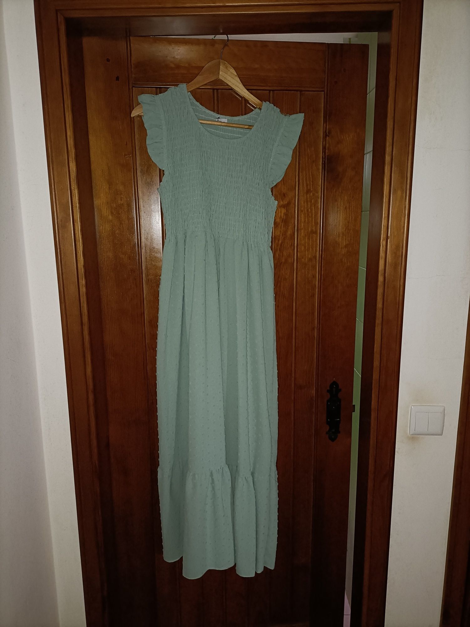 Vestido verde água