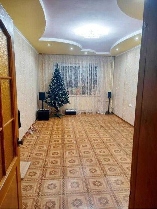 Продам 3 комнатную квартиру