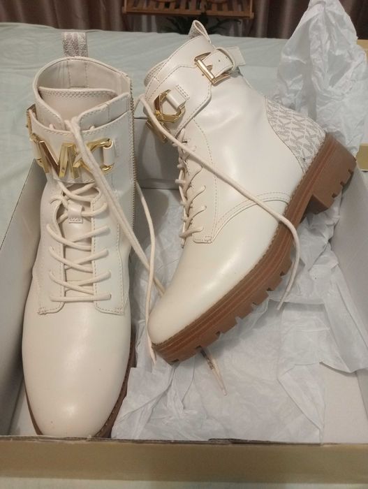 Bota de cabedal Michael Kors