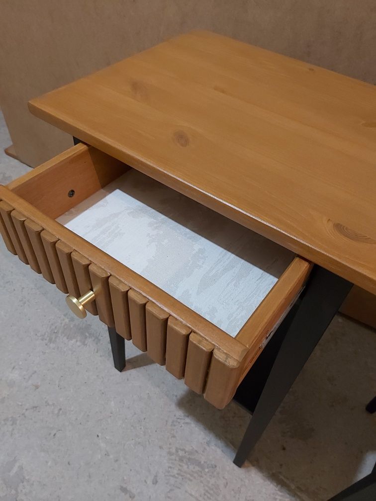 Hemnes Ikea stolik nocny - po renowacji