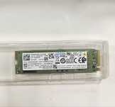 Продаю SSD Intel на 512GB.