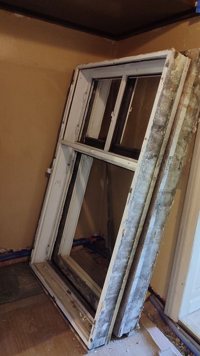 Drewniane okna, z dowozem.