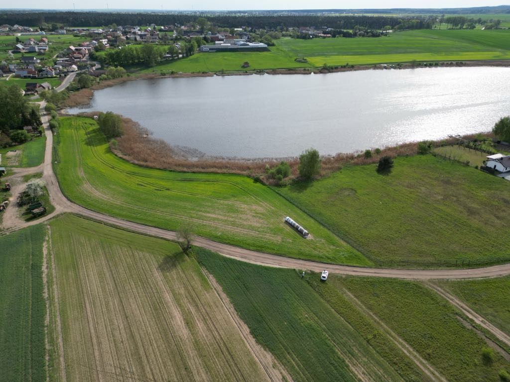 DZIAŁKA BUDOWLANA w pierwszej linii brzegowej jeziora