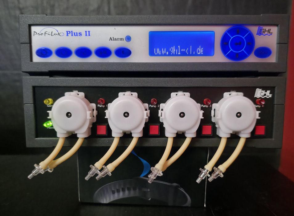 Profilux Plus 2 com bombas doseadoras