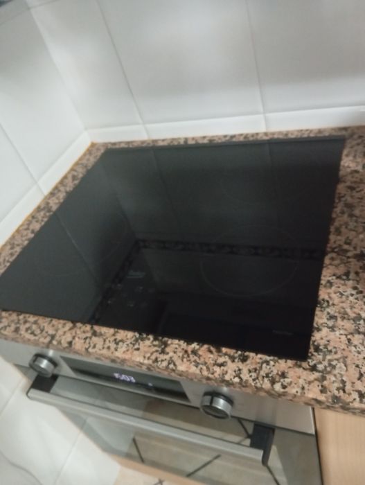 Placa e Forno BEKO