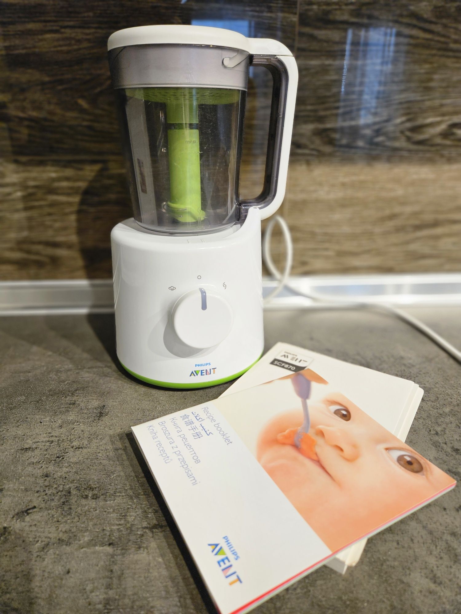 Пароварка-блендер Philips Avent SCF870