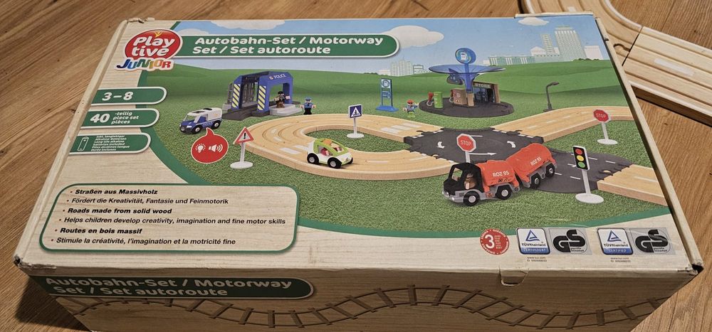 Zestaw kolejki, tory, klocki  drewniane Playtive wysyłka