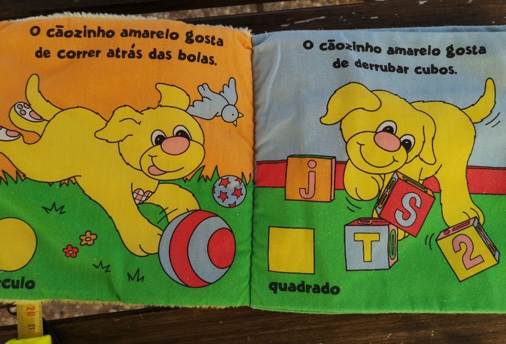 Livro em tecido