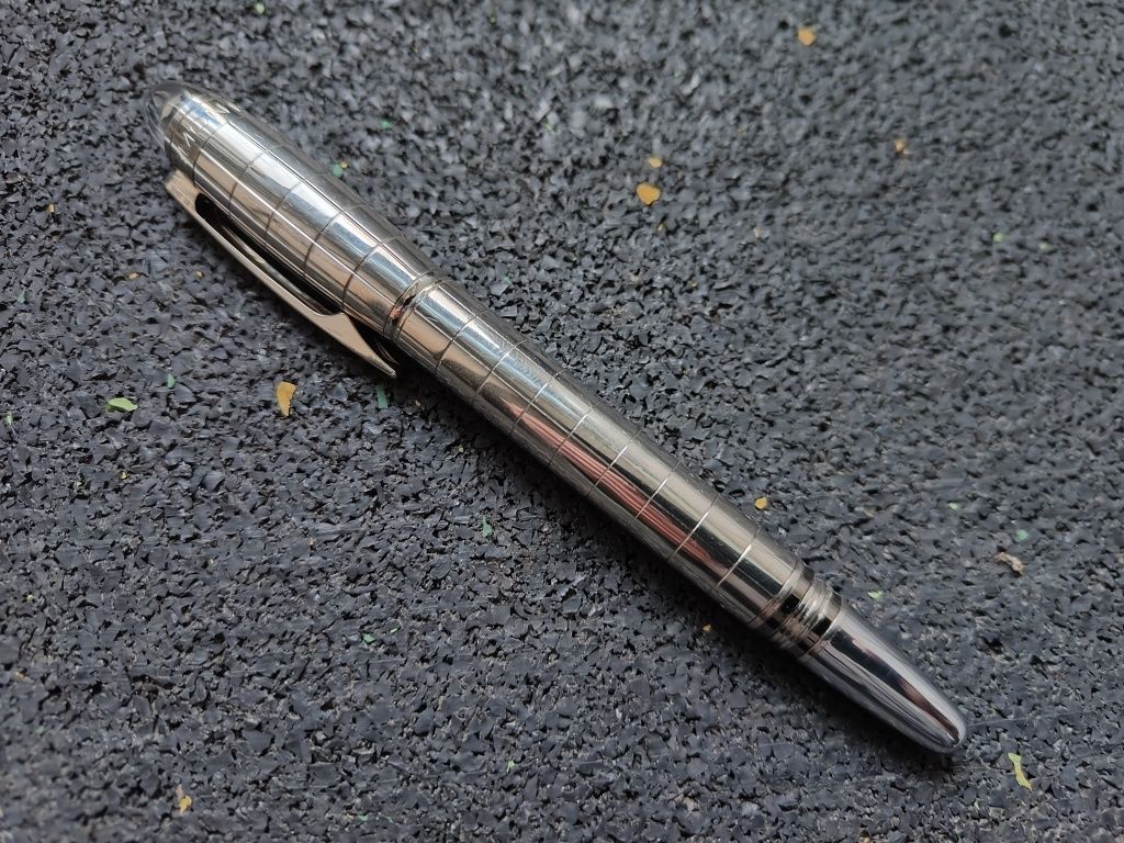 перьевая ручка Montblanc NDL 33966 Starwalker Stainless Steel