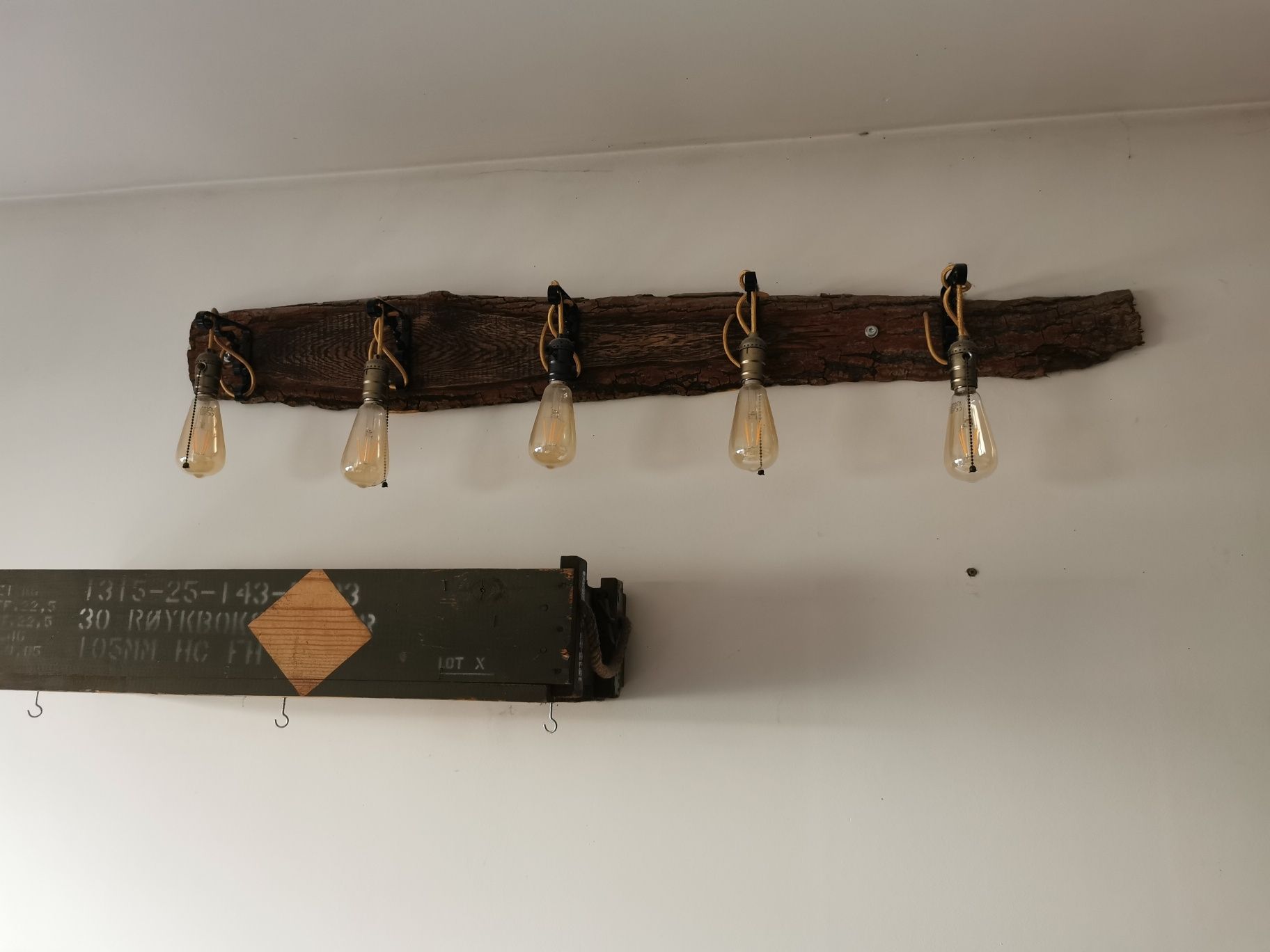 Lampa loft regulacja światła, drewno