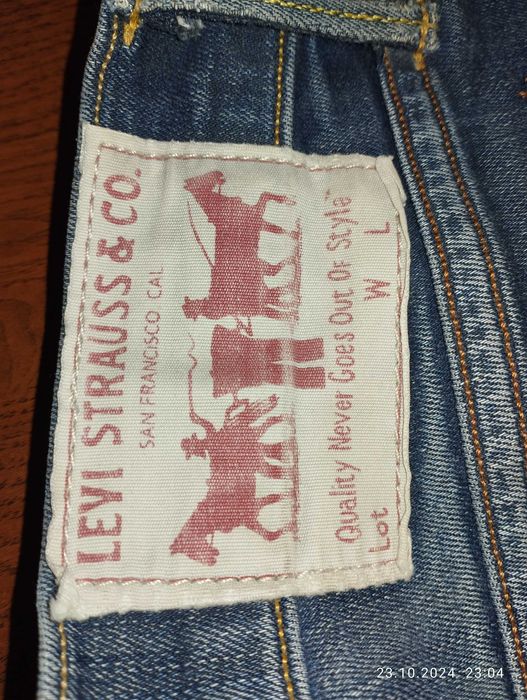 Spodnie dżinsowe marki Levis model slim 30x34