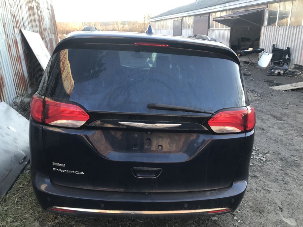 Авторозбірка chrysler pacifica 2016 року