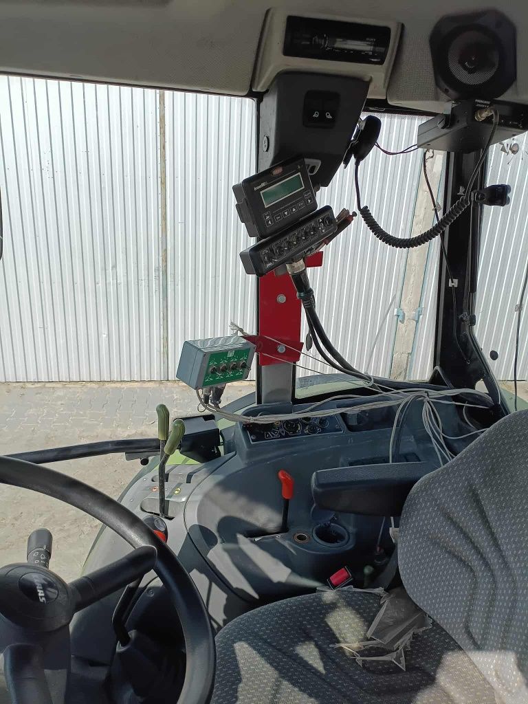 Class axos 340CX + dwa komplety kół. Przedni TUZ