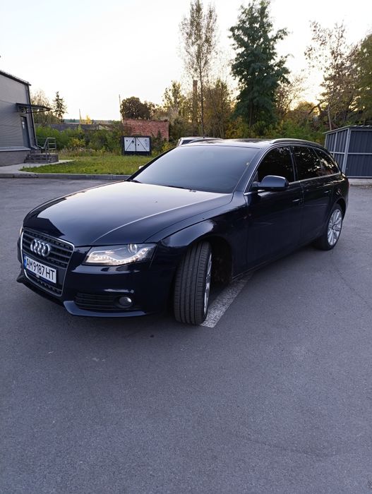 Audi A4 B8 2.0tdi 170сил 2010