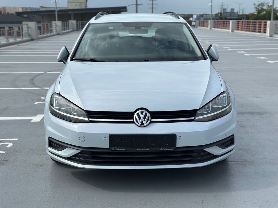 Volkswagen Golf FVAT 23%