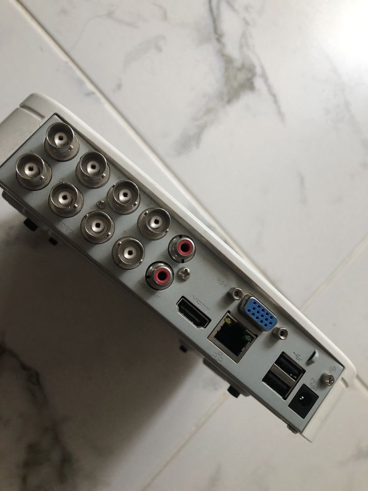 Видеорегистратор DH-XVR5108c-x