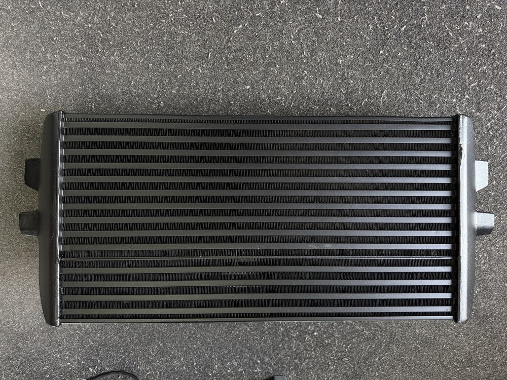 Інтеркуллер збільшеної потужності BMW F10 535i n55