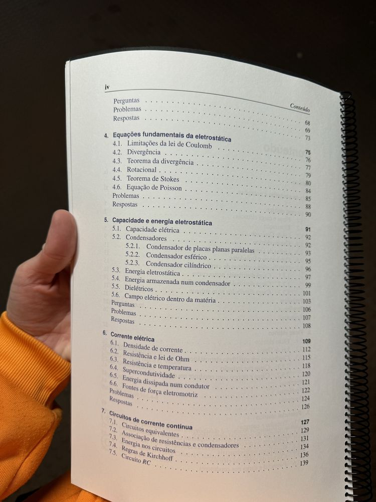 Livro de teoria eletromagnética
