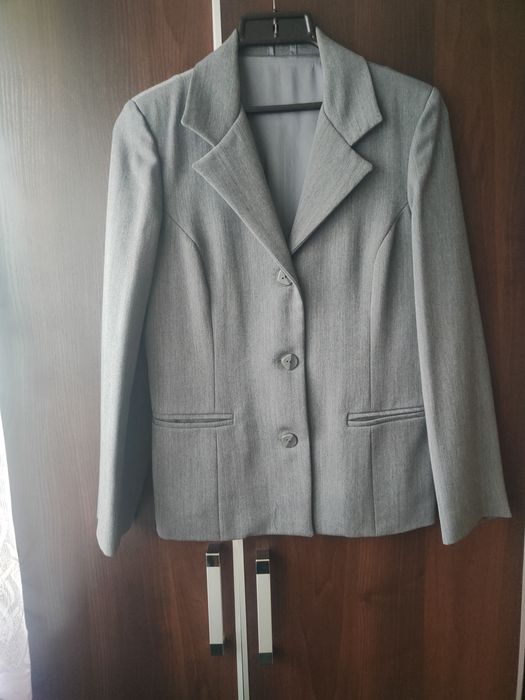 Nowa Elegancka damska marynarka