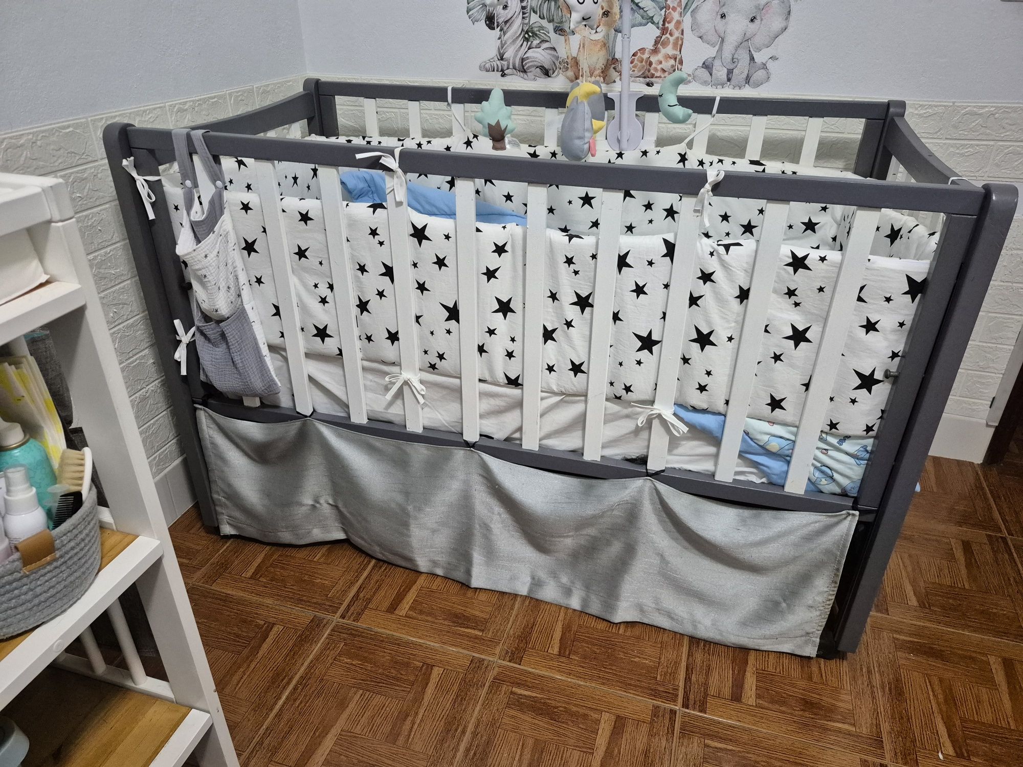Cama bebé com 2 gavetas