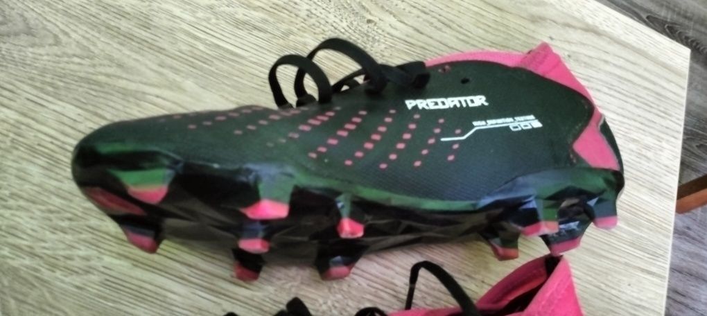 Korki adidas predator