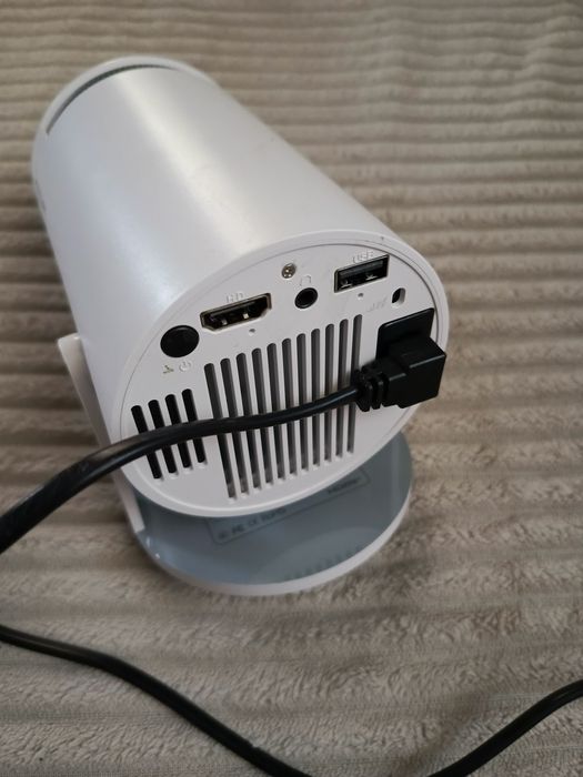 Продам проєктор MAGCUBIC Ultra HD