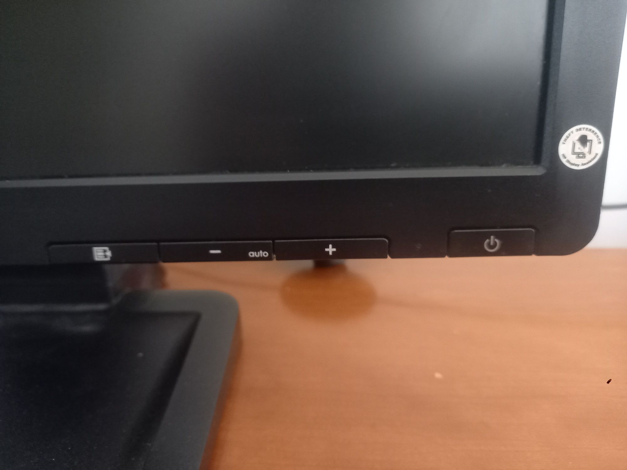 Monitor LCD HP LE1901w 19"