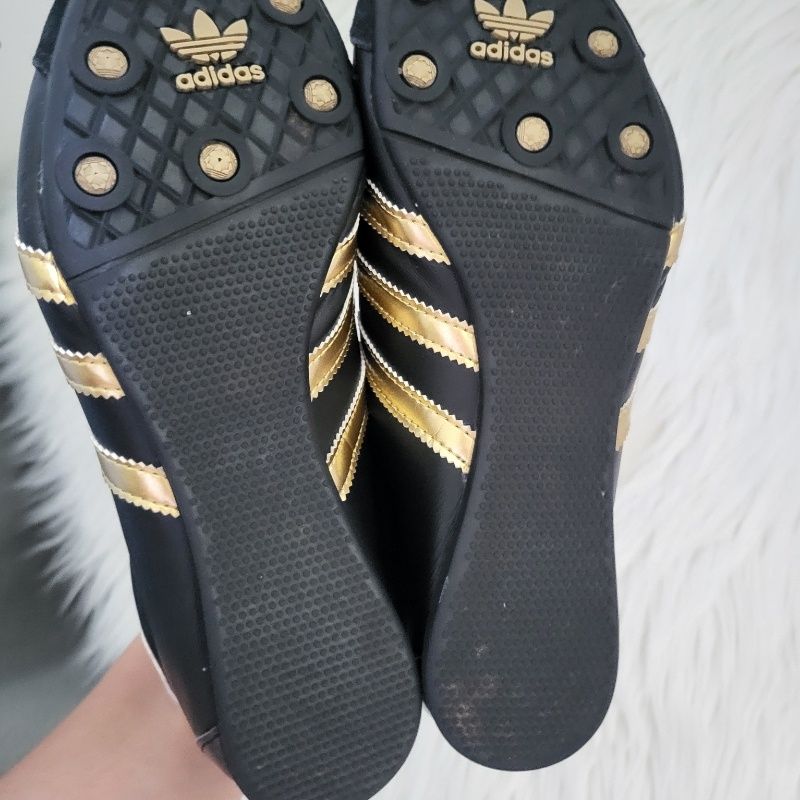 Бутсы Adidas Predator. Р. 37. 5. В отличном состоянии