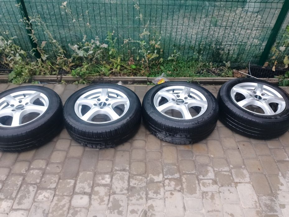Продам титани колеса в зборі  205/60/16