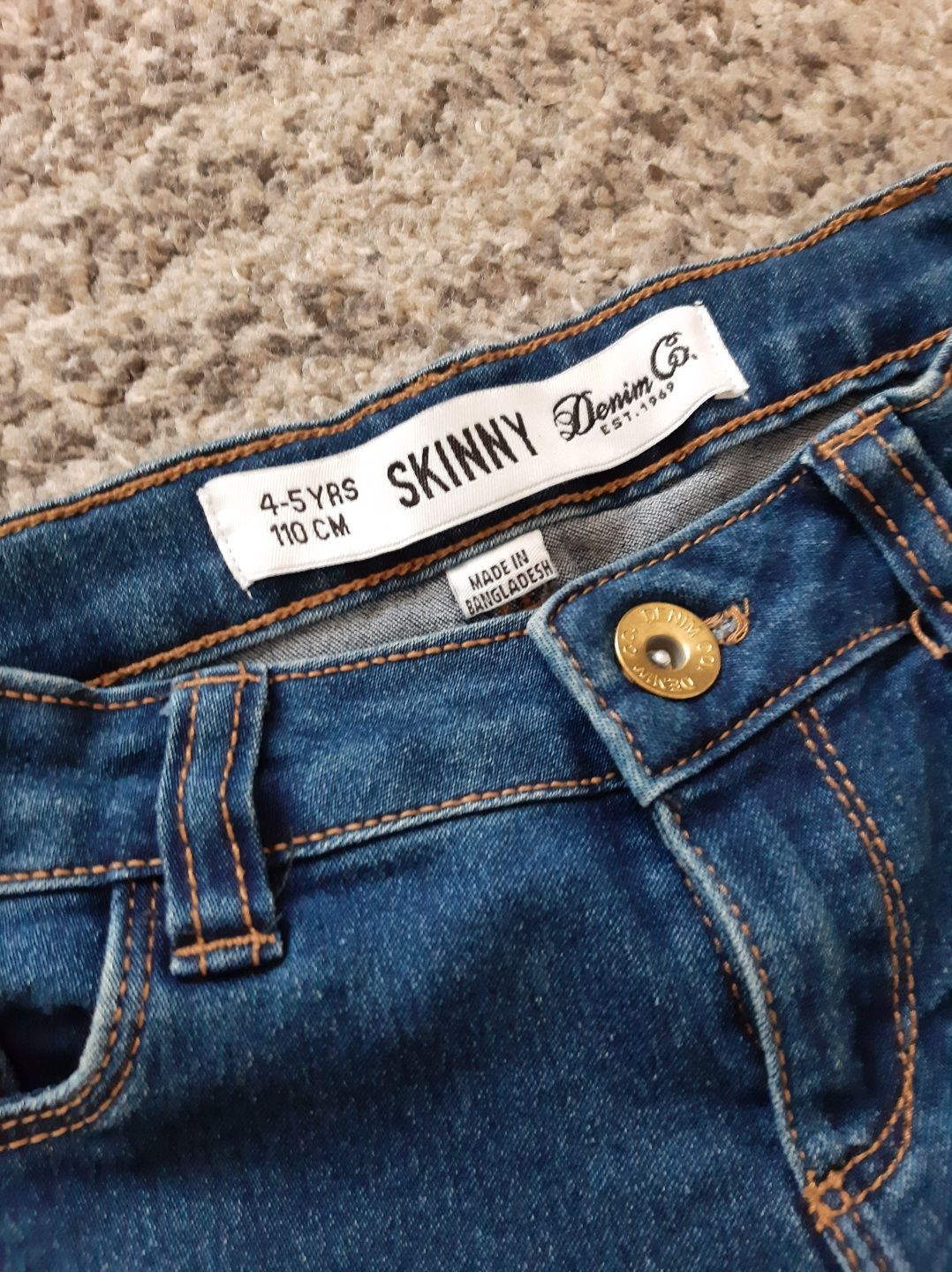 Denim Co. Spodnie jeansy dziewczęce niebieskie rozmiar 110 jeansowe