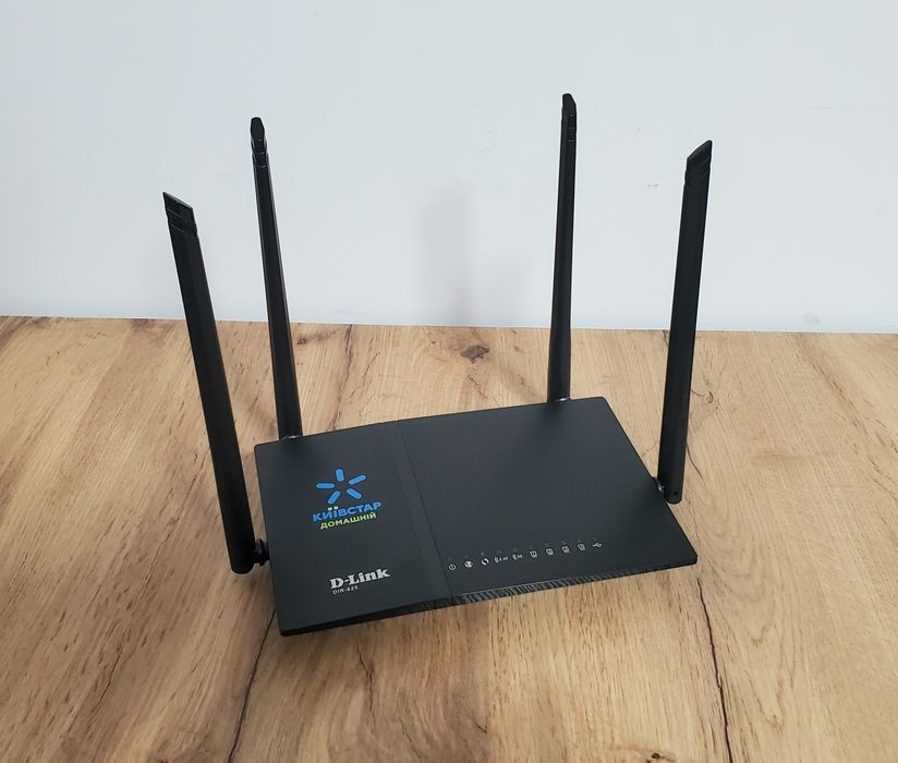Роутер D-Link DIR 825, 1200 Мбіт/с, 5 ГГц (прошит под любой провайдер)