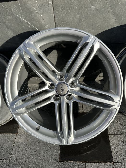 Диски Q 7.Q 5.  Єтрон. R20 5/112 оригінал