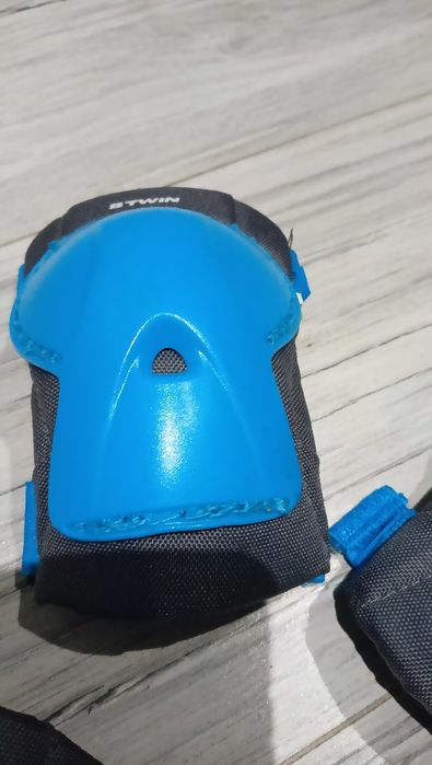 Ochraniacze na kolana i łokcie 20 zł