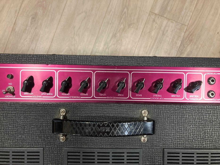 Amplificador Guitarra VOX AC30 C2 + Flight Case Santosom