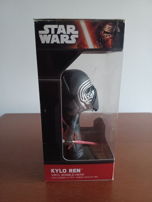 Bobblehead kylo ren